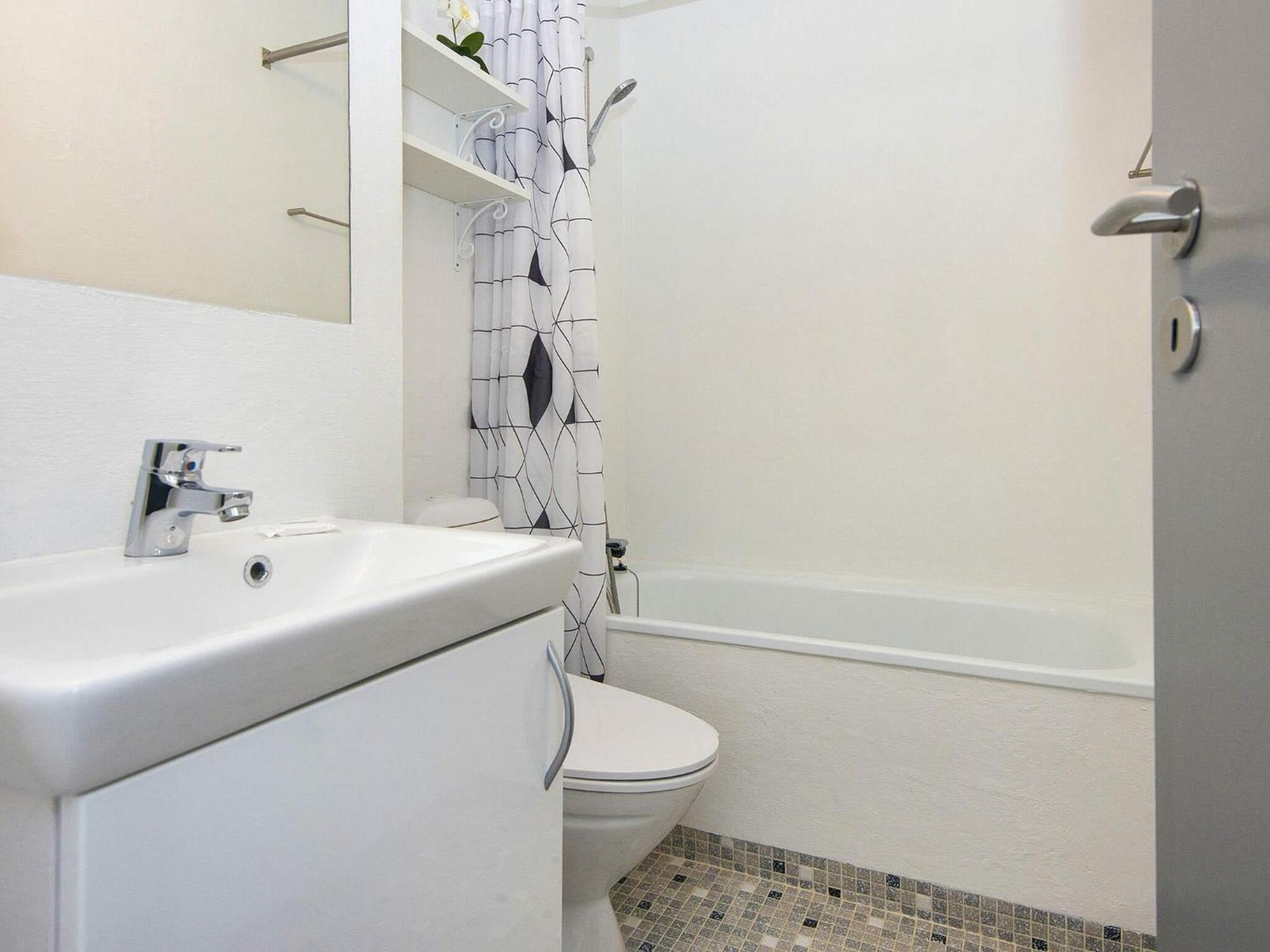 5 Person Holiday Home On A Holiday Park In Glesborg Екстериор снимка